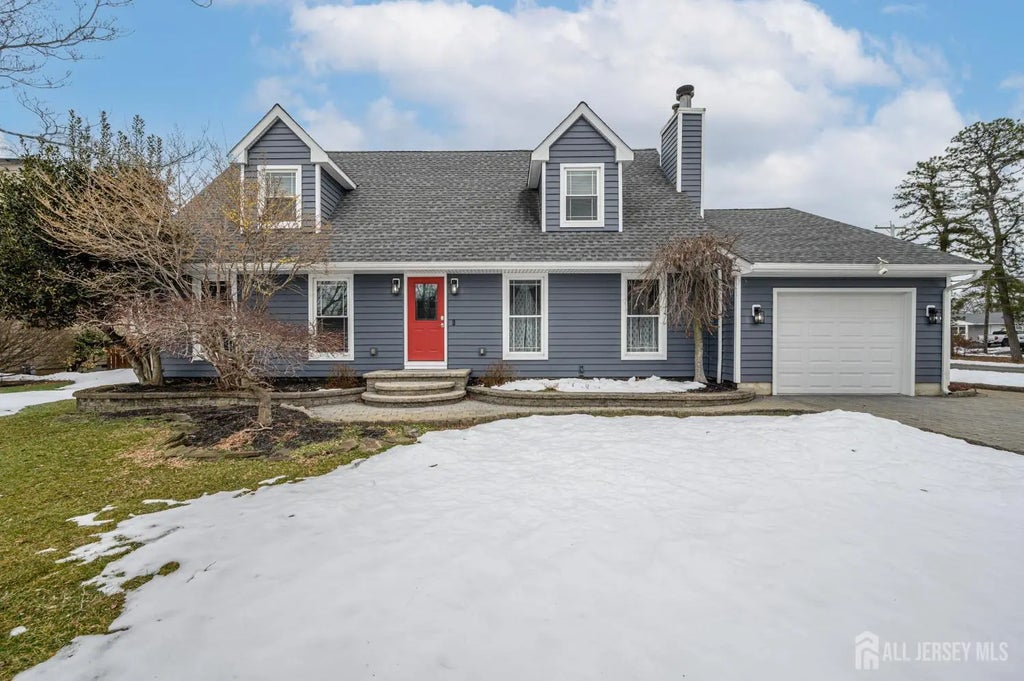 815 Michelle Court, Lacey