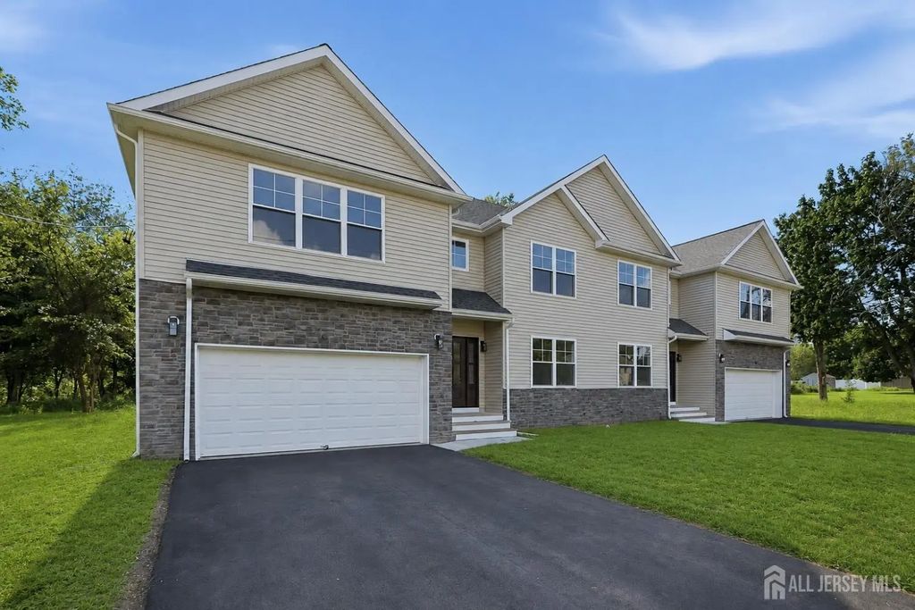 10-a Delar Parkway, Franklin Twsp