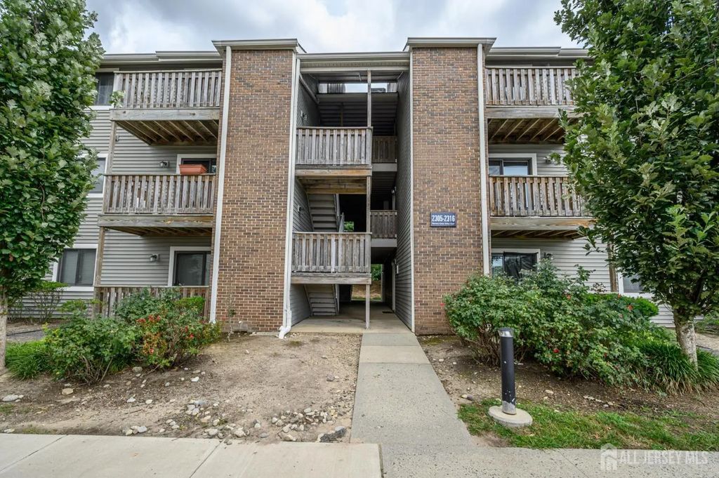 2316 Ravens Crest Drive, Plainsboro