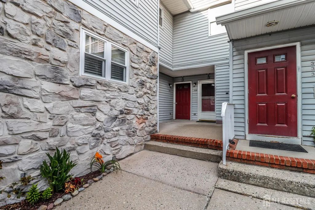 323 Ventnor Court, Piscataway