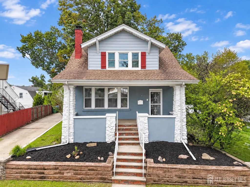 657 Amboy Avenue, Edison