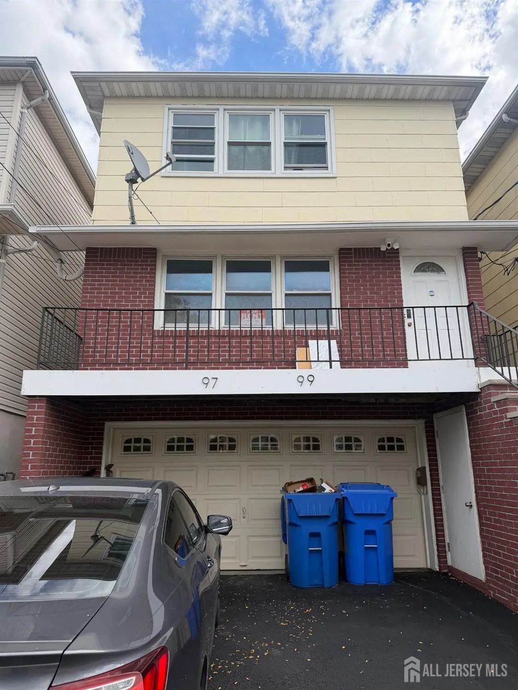 97-99 Glenn Drive, Keasbey