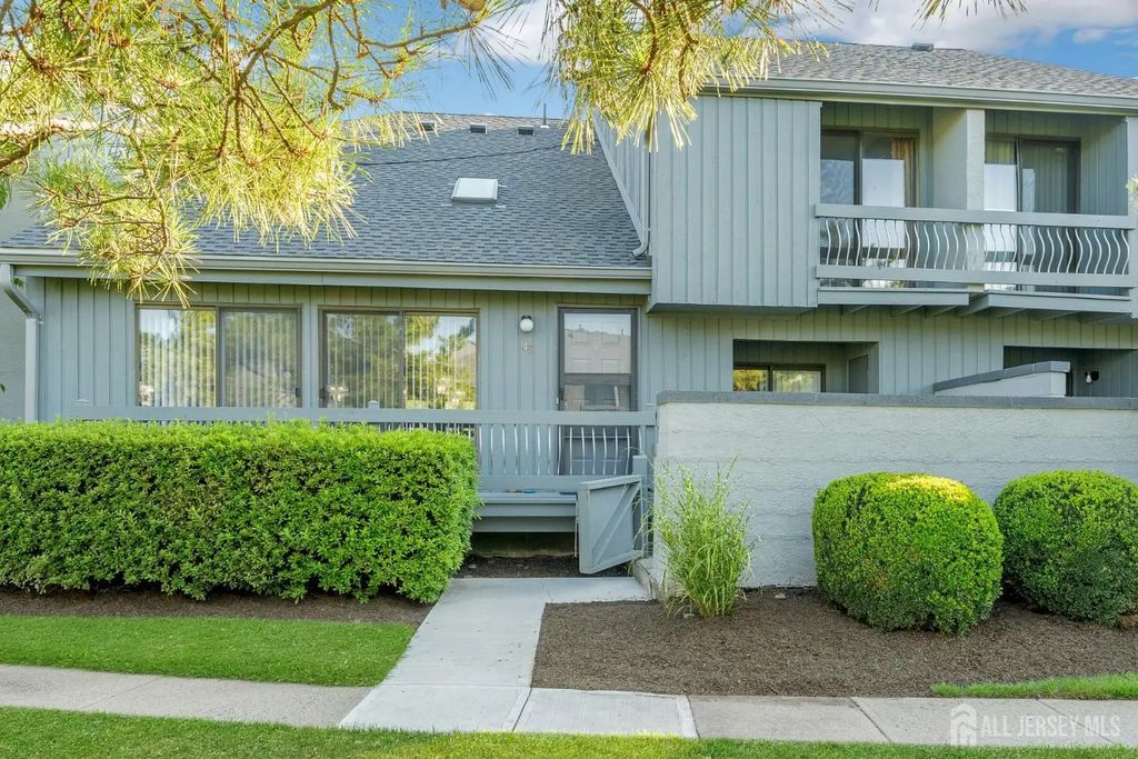 148 Linda Lane, Edison
