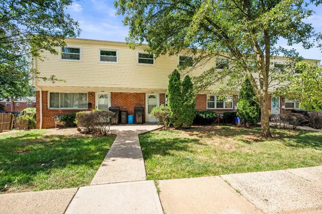 236 Inza Street, Highland Park