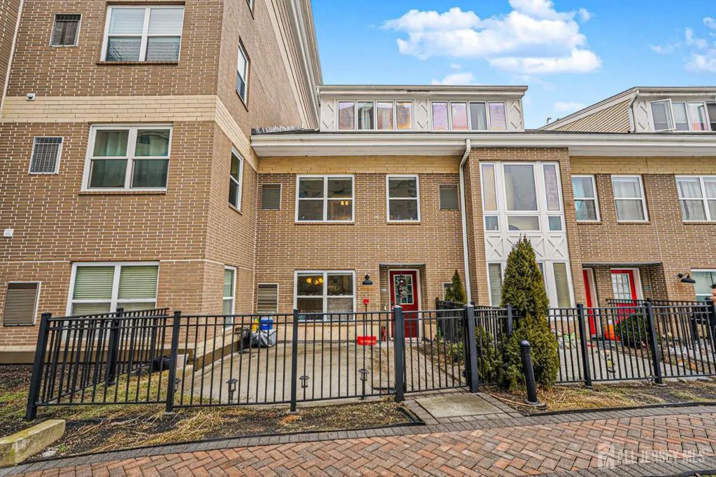 358 Rector Street, Perth Amboy