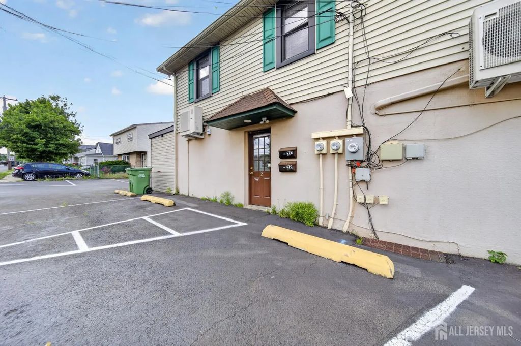0-1812-181 Rt 35 Highway, Sayreville