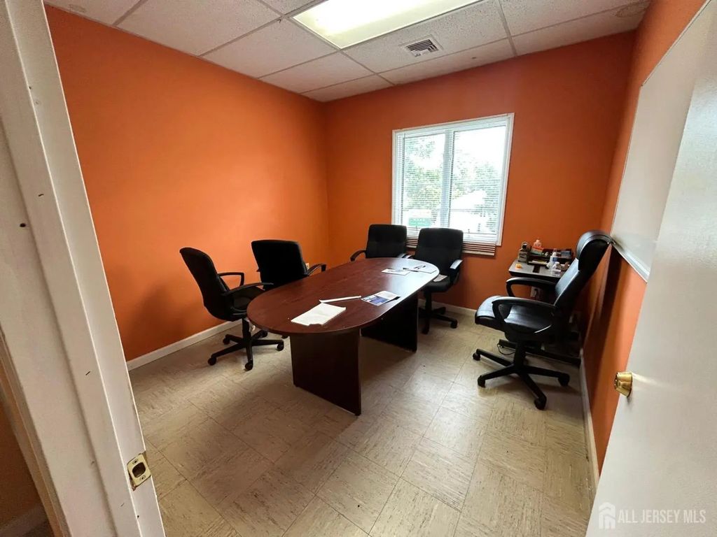 250 Stelton Road 1, Piscataway