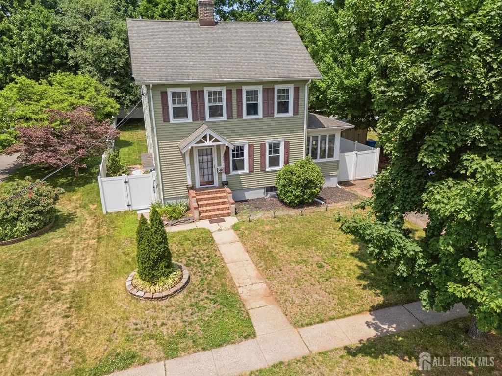 226 1st Street, Dunellen