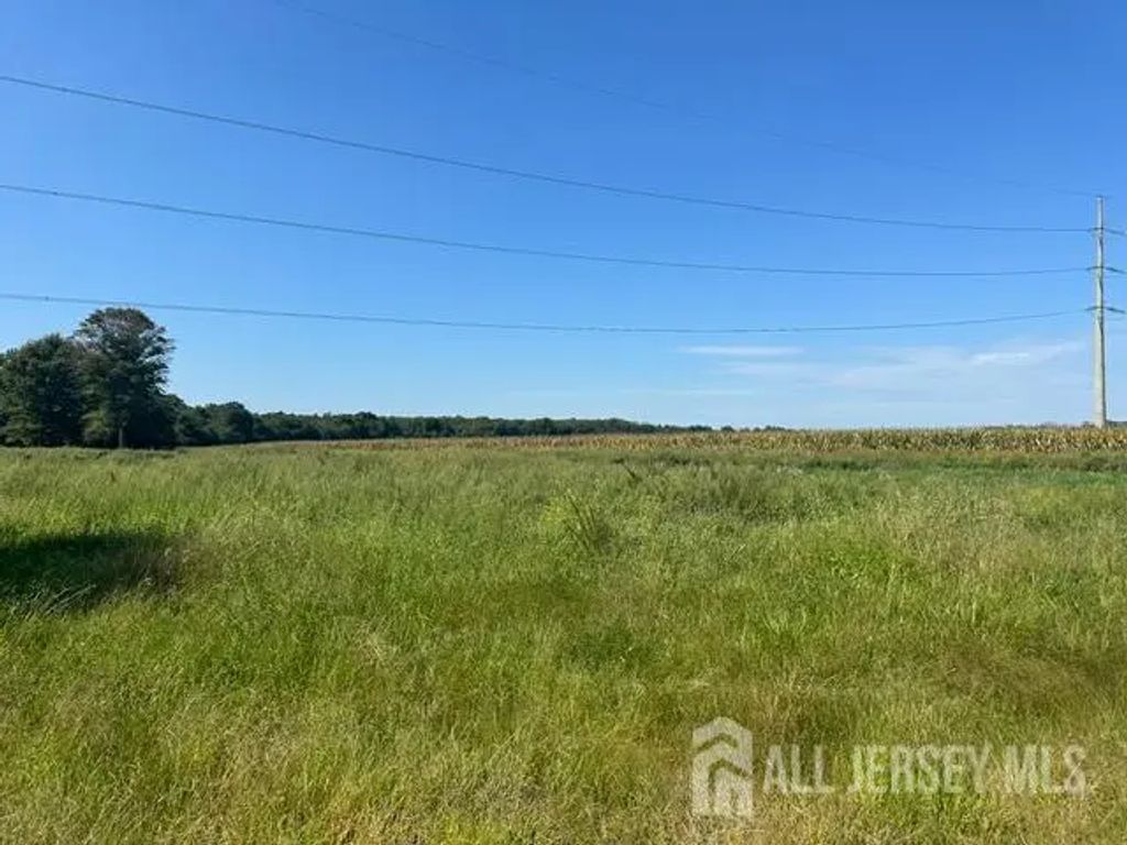 1 Wyckoff Mills Road, Cranbury