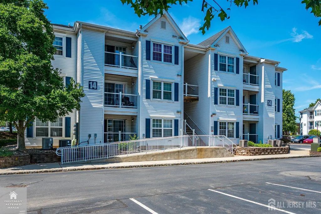 1413 Waterford Drive, Edison
