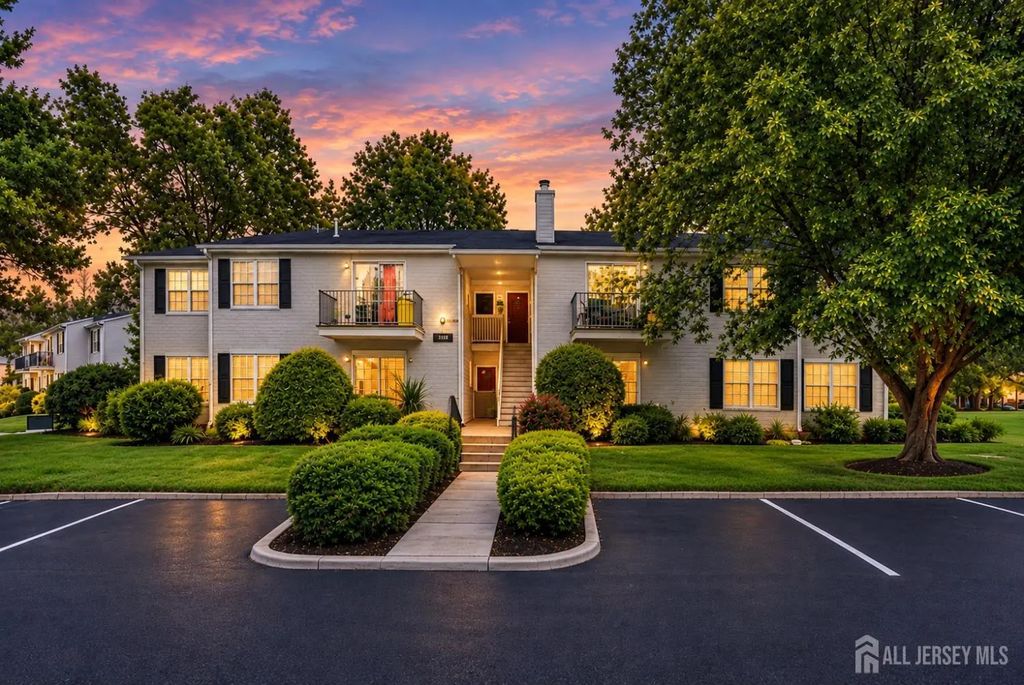 102 Morgan Place, East Brunswick