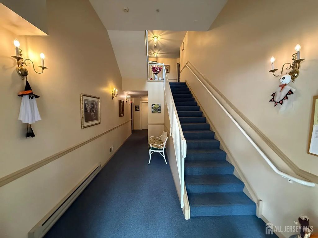 431 Mowat Circle, Hamilton
