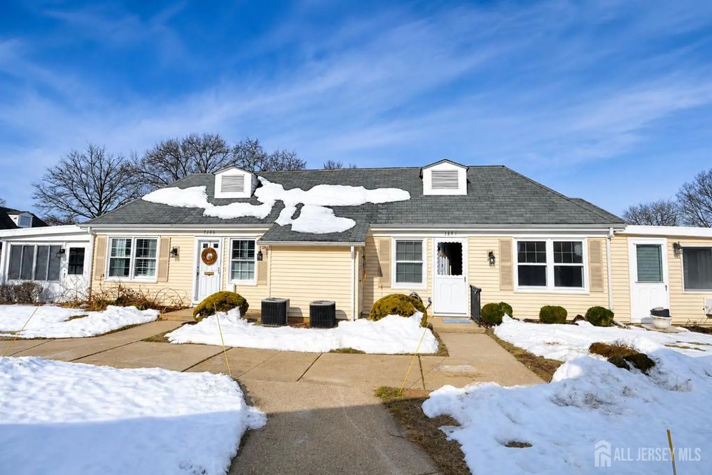 148 Old Nassau Road, Monroe