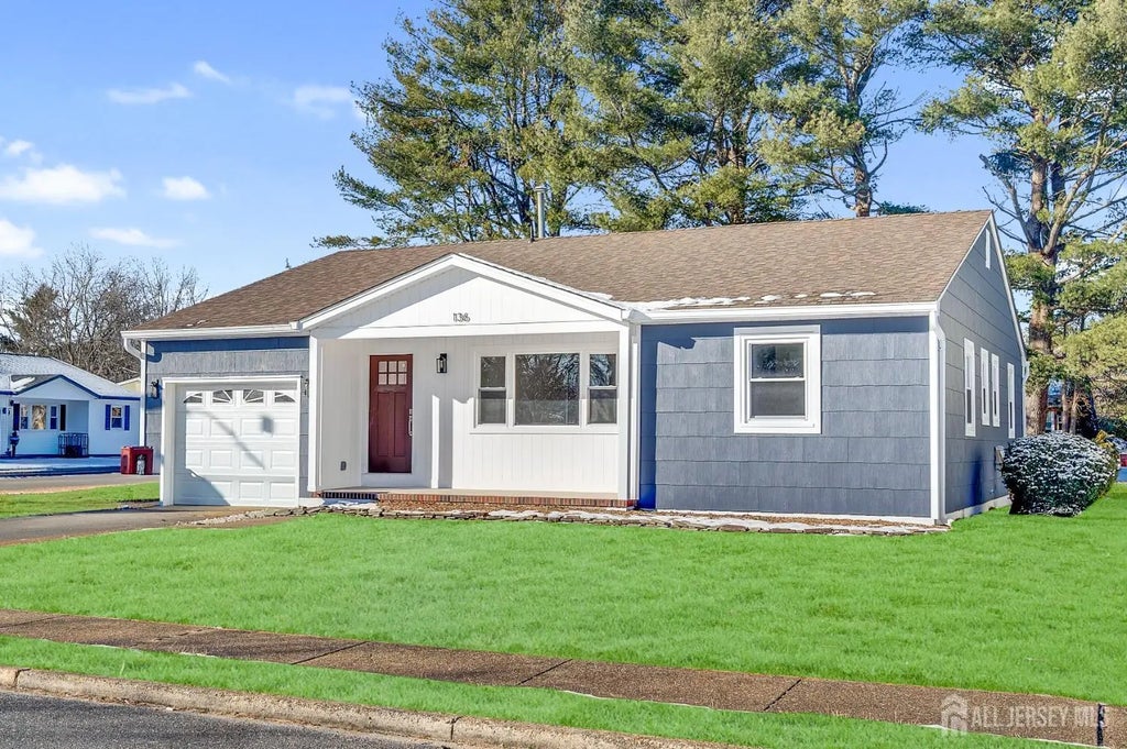 136 Georgetown Road, Toms River