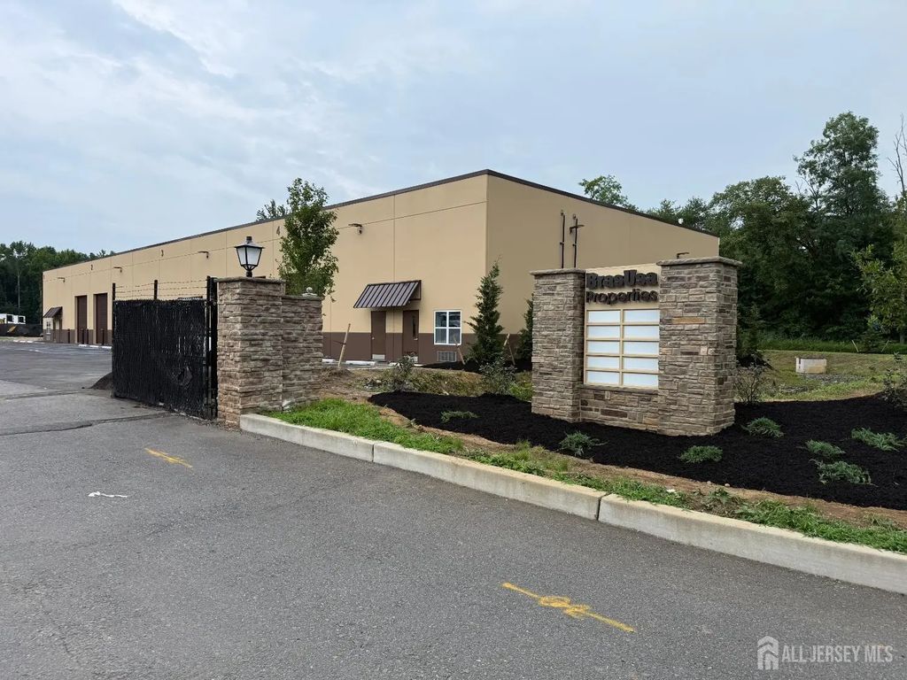 7-b Union Hill Road 4, Monroe