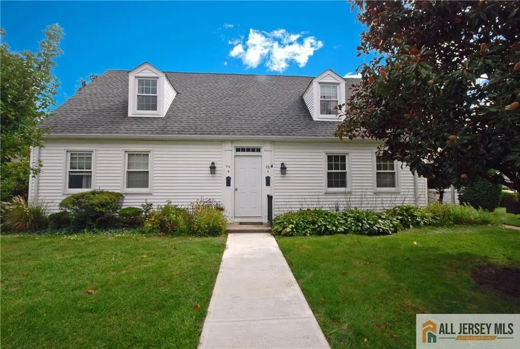 68 Gloucester Way, Monroe