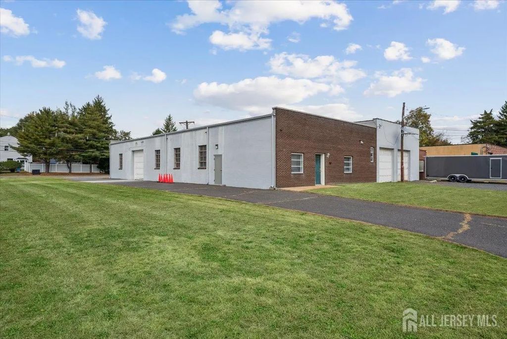 145 11th Street 1, Piscataway