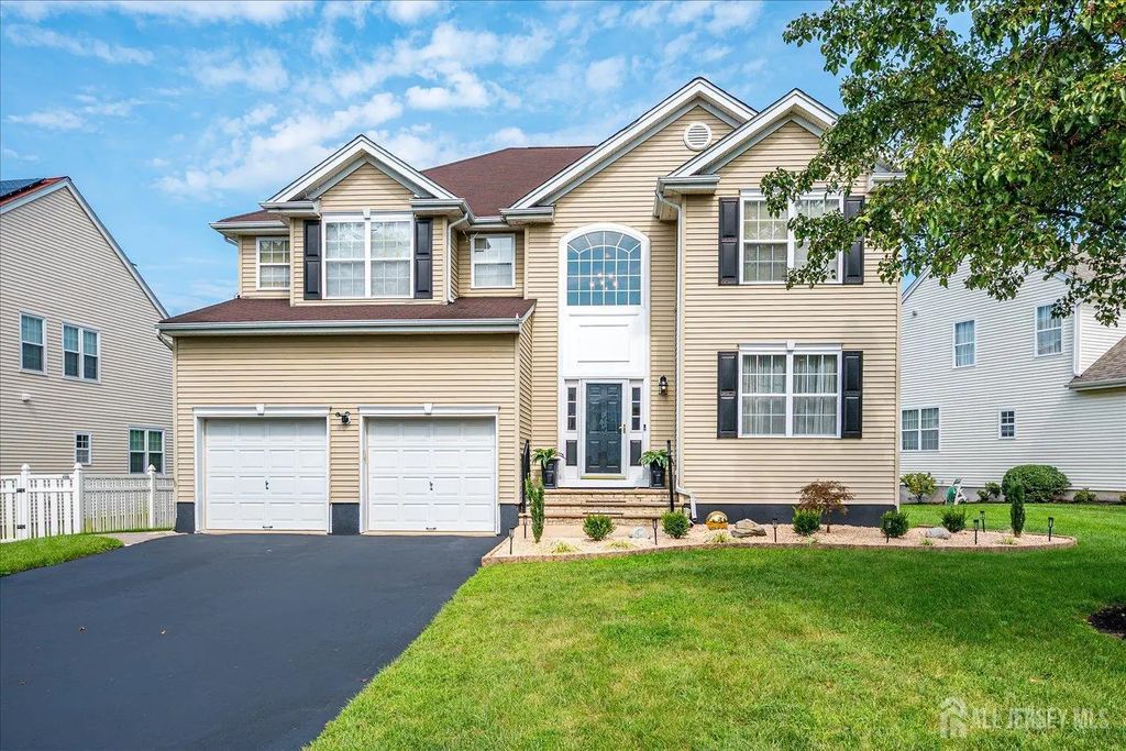 103 Timberhill Drive, Franklin Twsp