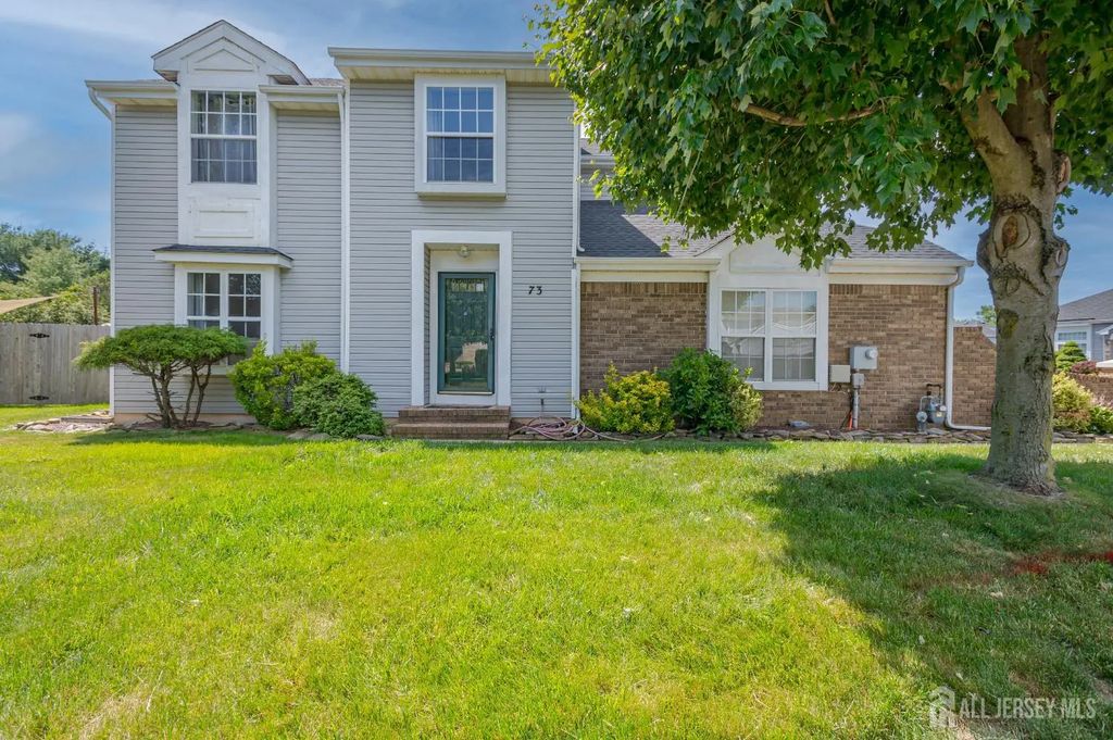 73 Kentucky Way, Freehold