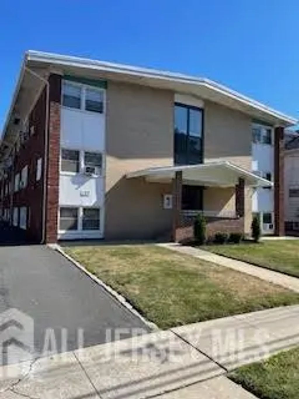 120 W 3 Avenue, Roselle