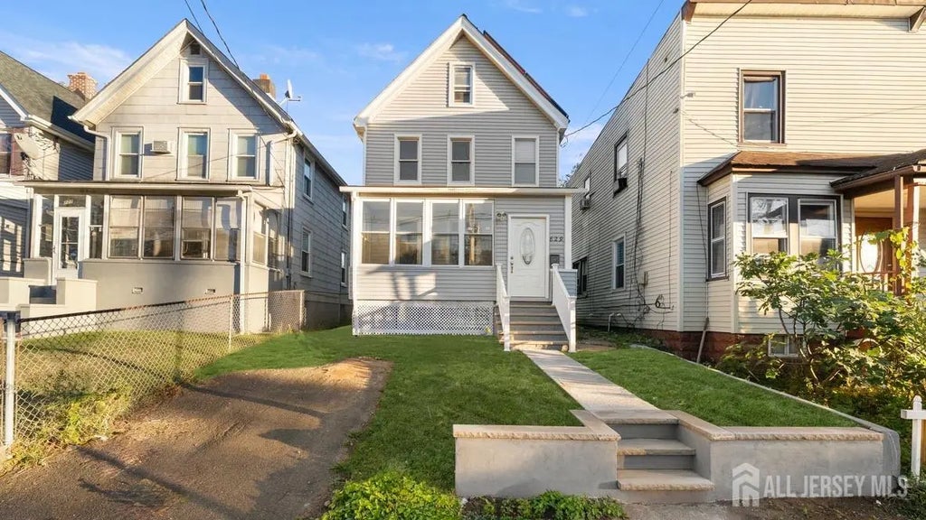 829 S 2nd Street S, Plainfield