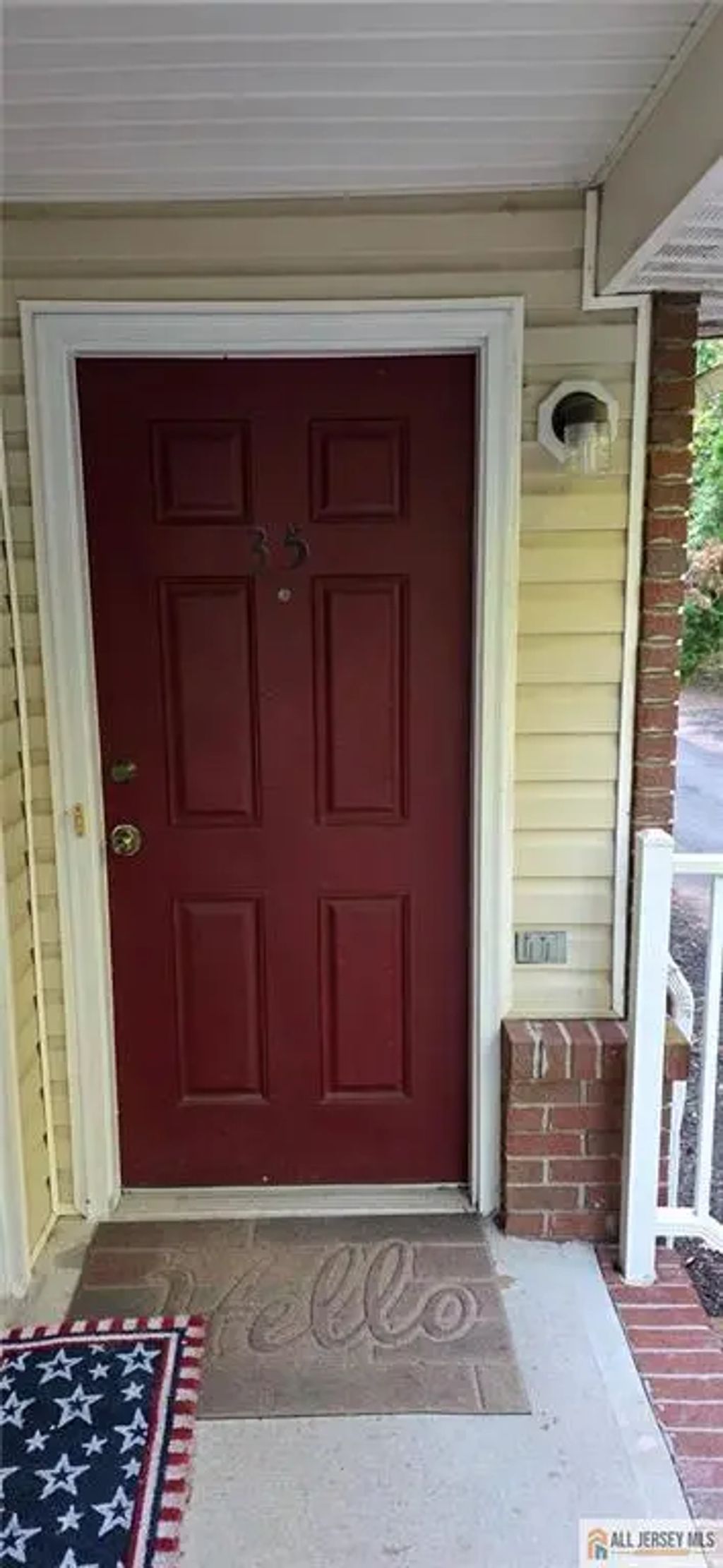 35 Forest Drive, Piscataway