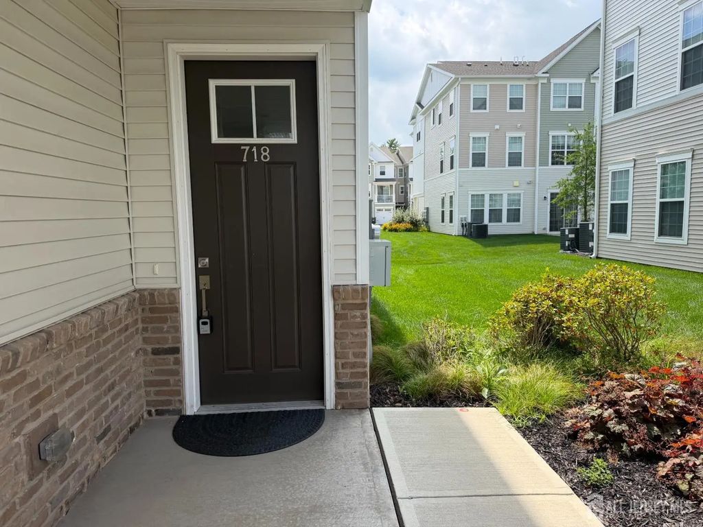 718 Station Road, Dunellen