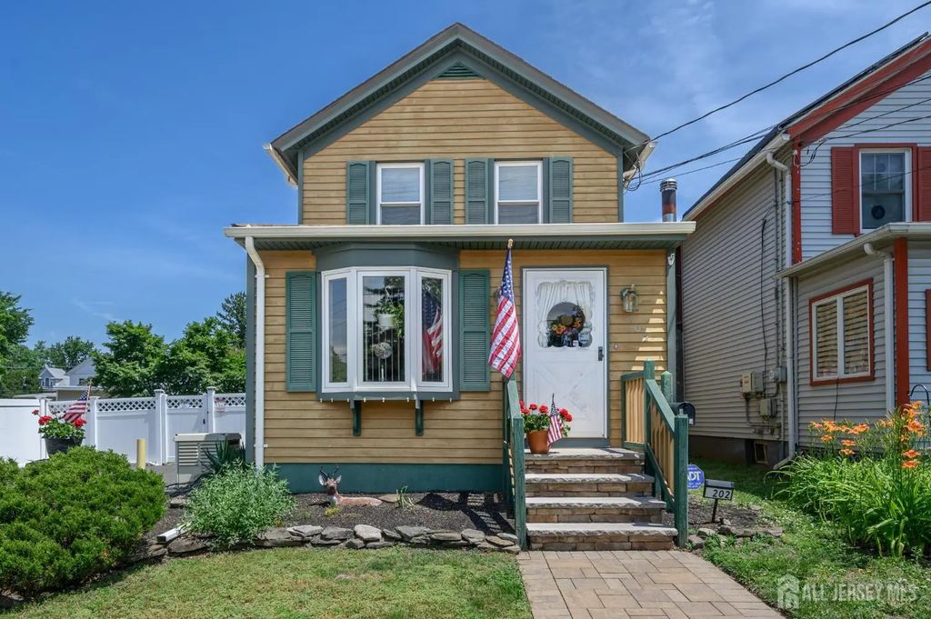 202 Grove Street, North Plainfield