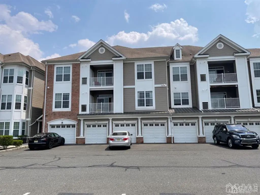 3018 Edward Stec Boulevard, Edison