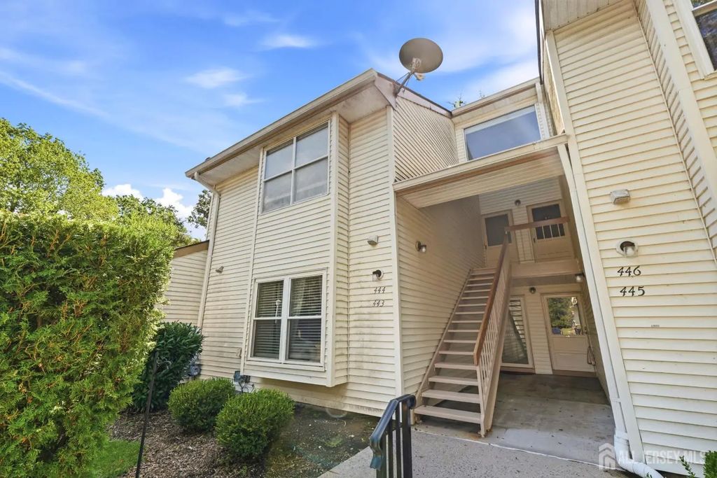 444 Bayberry Court, Englishtown