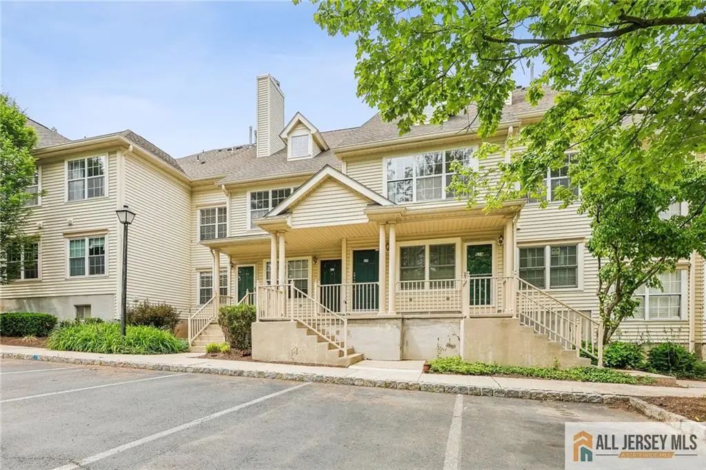 624 Brickhouse Road, Princeton
