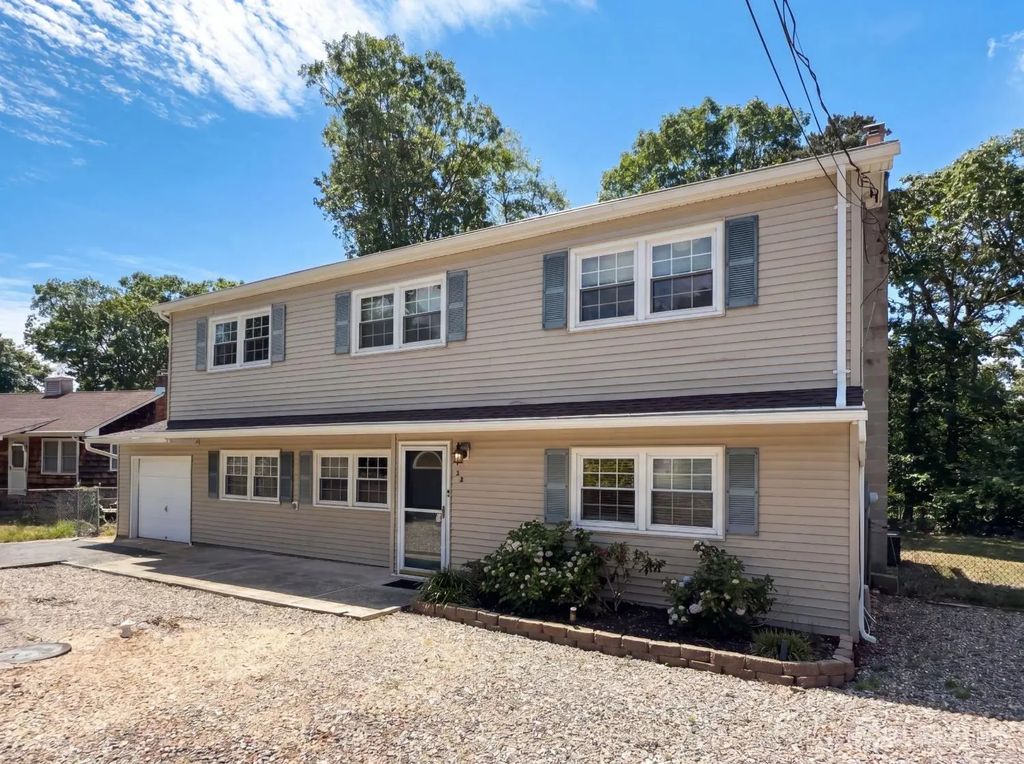 24 Hogan Court, Little Egg Harbor