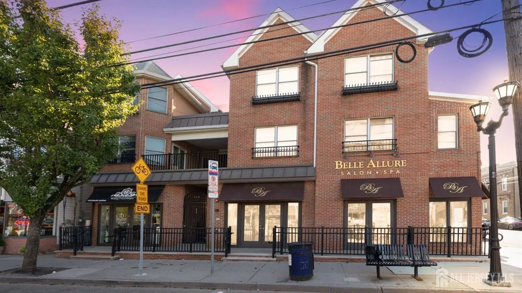 112 N Broadway, South Amboy