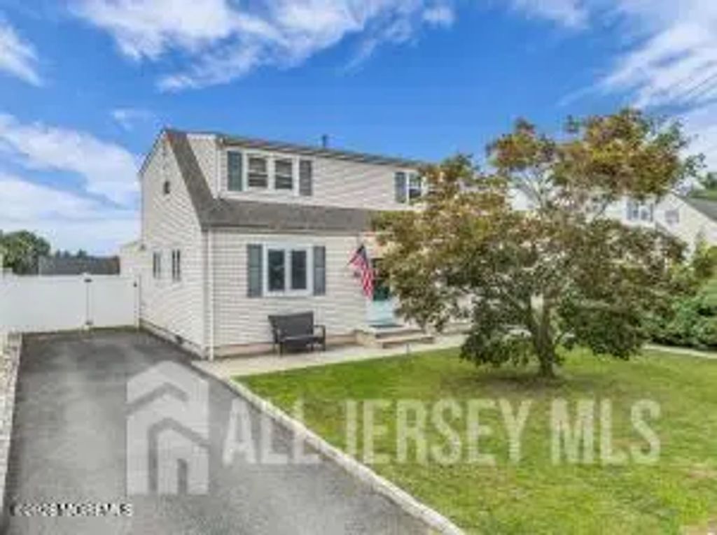 89 Wilson Avenue, Sayreville