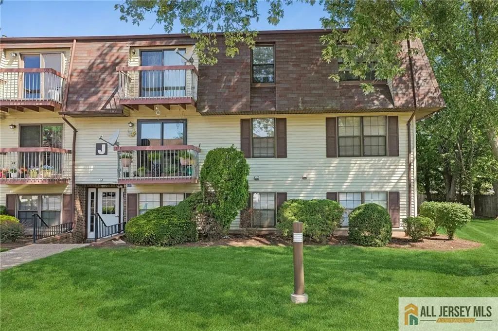 138 Orlando Street, Edison