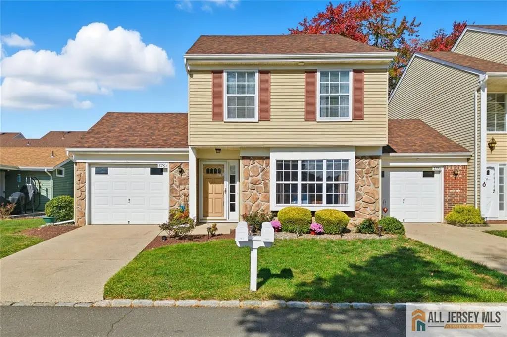 376 Stirling Drive, Monroe