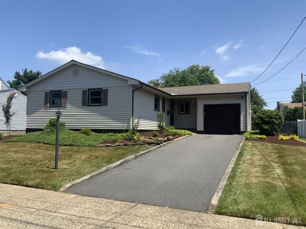 178 Willow Street, Port Reading
