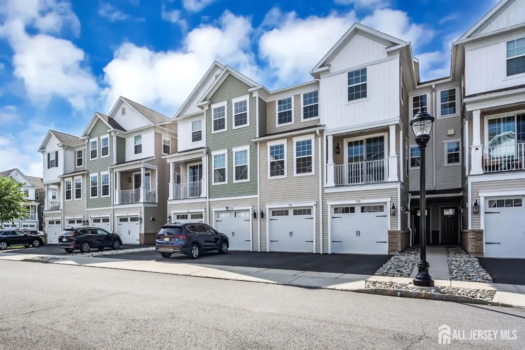 734 Station Road, Dunellen