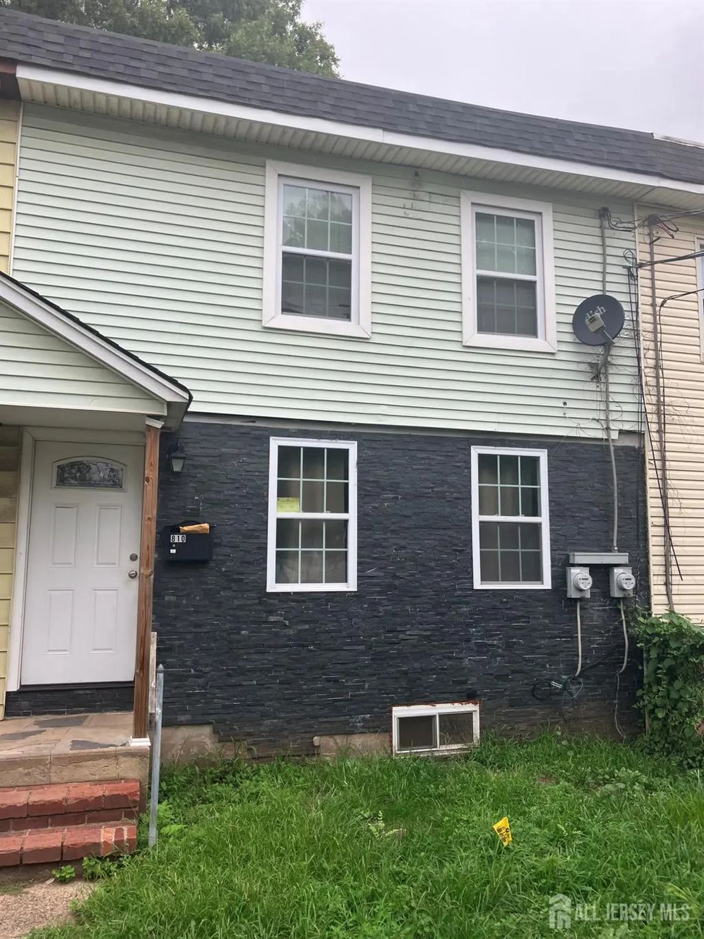 810 E Hazelwood Avenue, Rahway