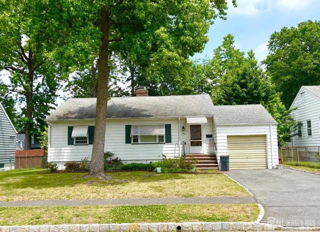 86 Edgewood Avenue, Springfield