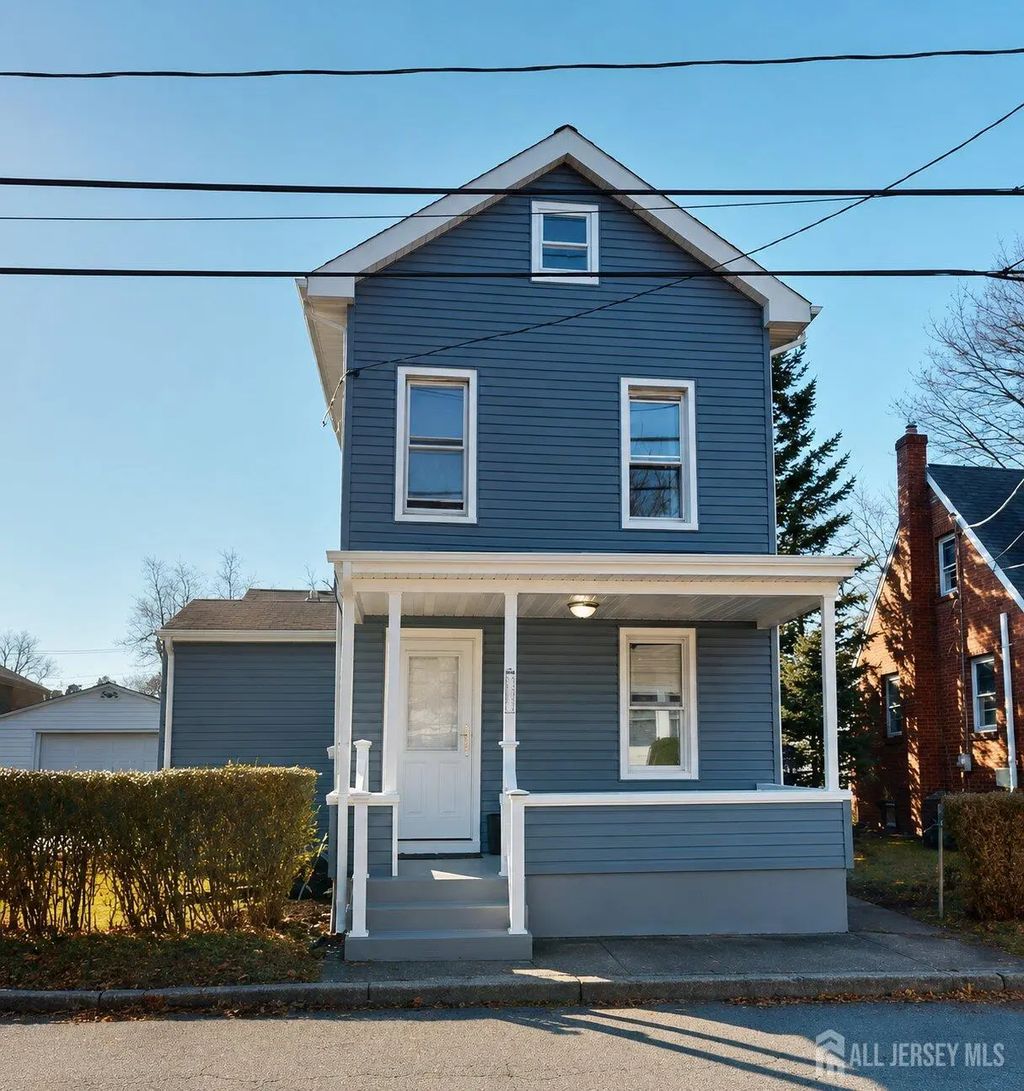 153 Knapp Avenue, Hamilton
