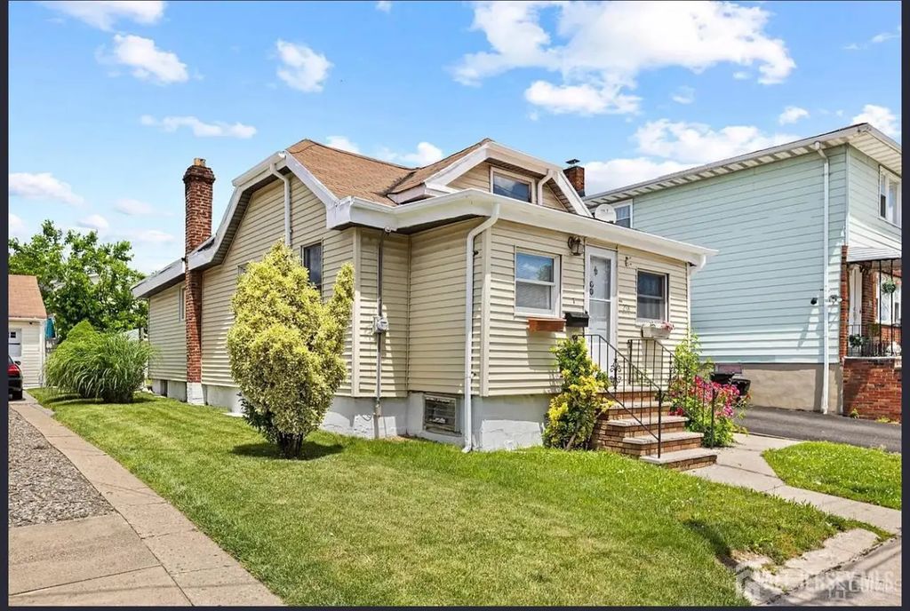 258 Randolph Street, Carteret