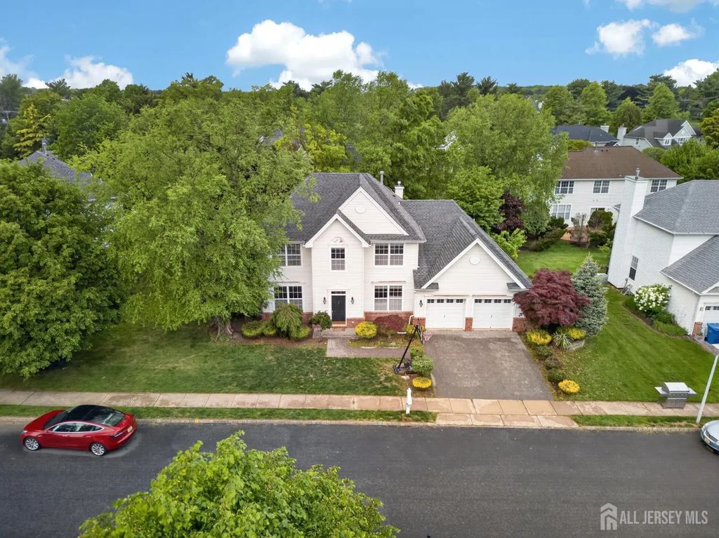 30 Narrows Way, Monroe