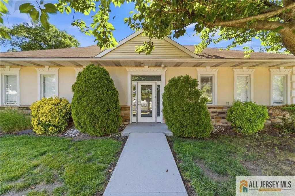 320 Spotswood Englishtown Road 1, Monroe