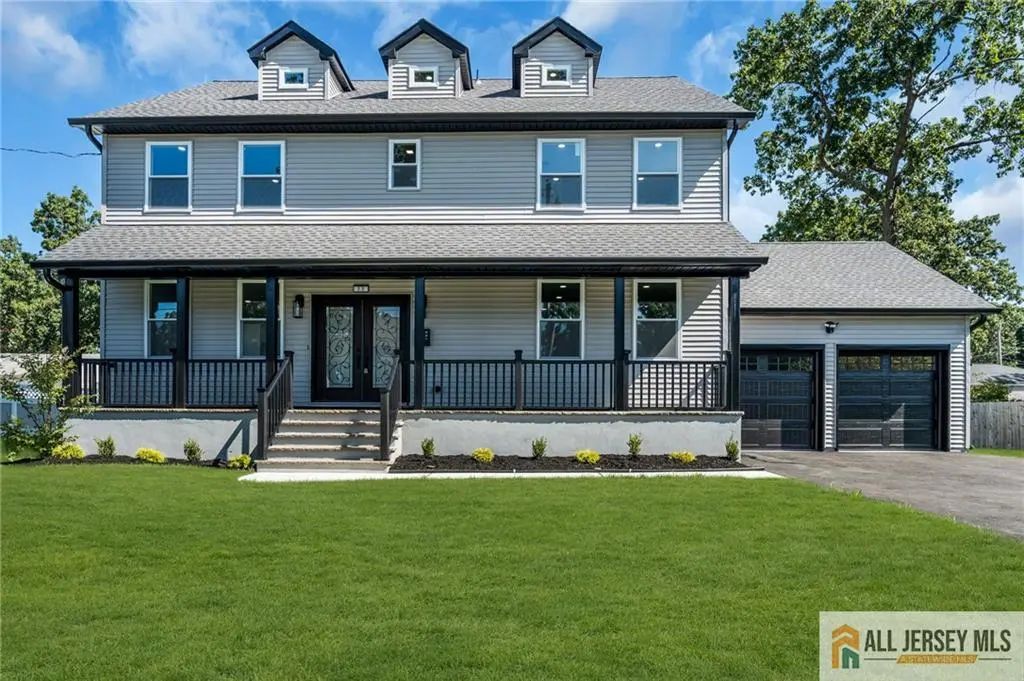 77 Elm Street, Spotswood