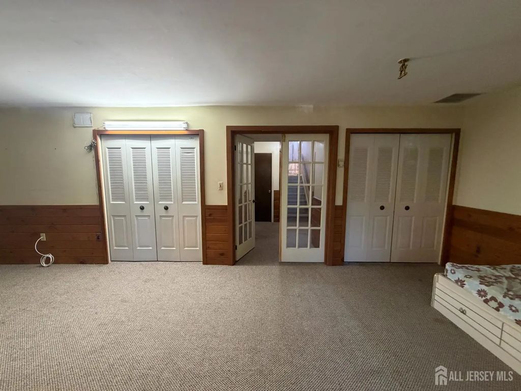 2707 Merrywood Drive, Edison