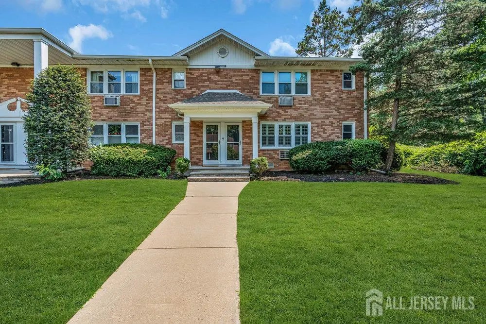 96 East Avenue, Atlantic Highlands