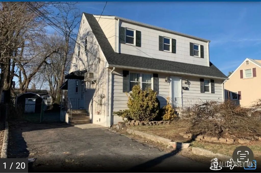 813 Lincoln Avenue, Manville