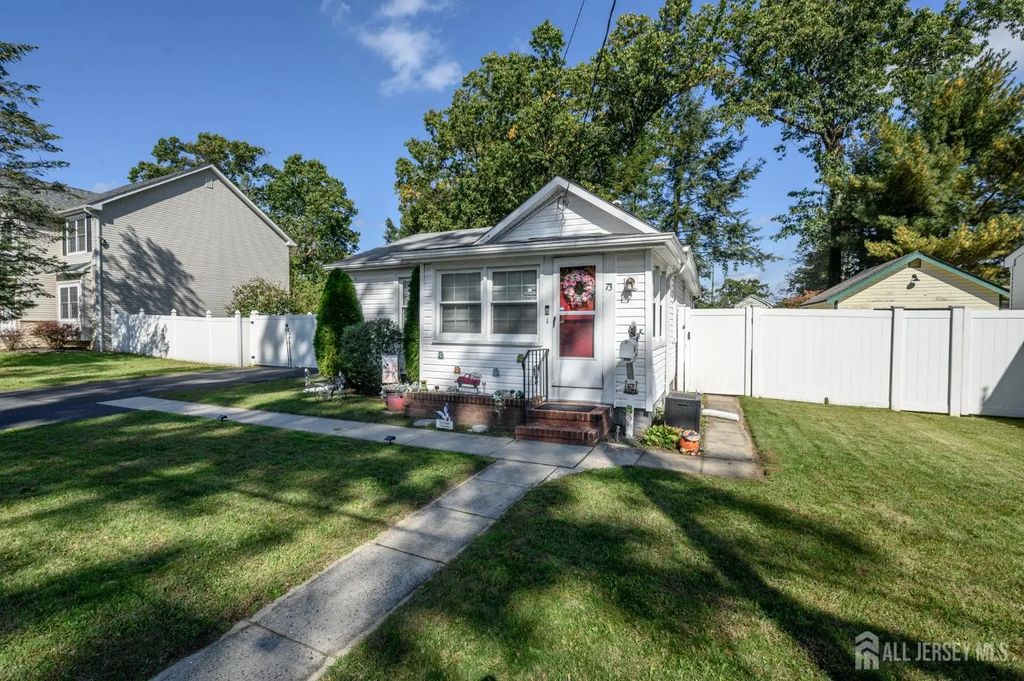 73 Walnut Street, Spotswood