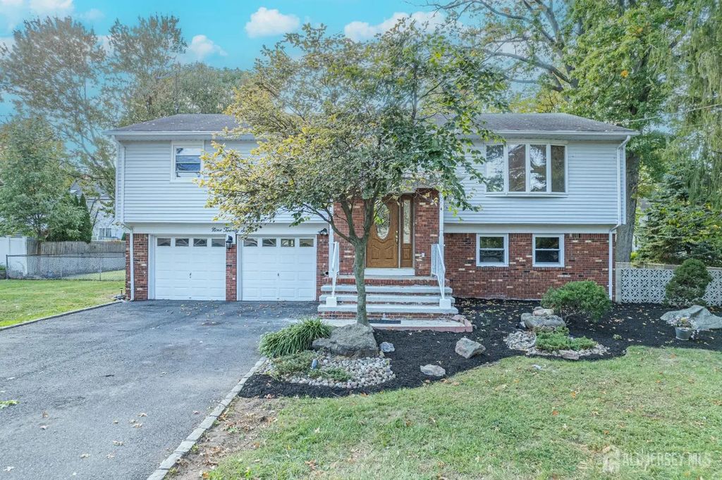 927 Wood Avenue, Edison